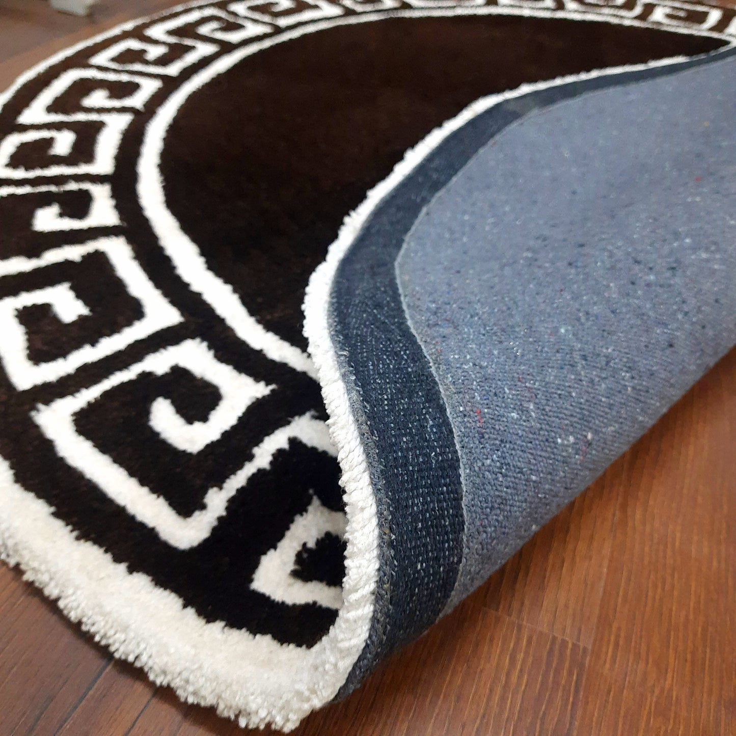 Avioni Home Atlas Collection - Greek Style Microfiber Round Carpet In Brown & White| Soft, Non-Slip, Easy to Clean