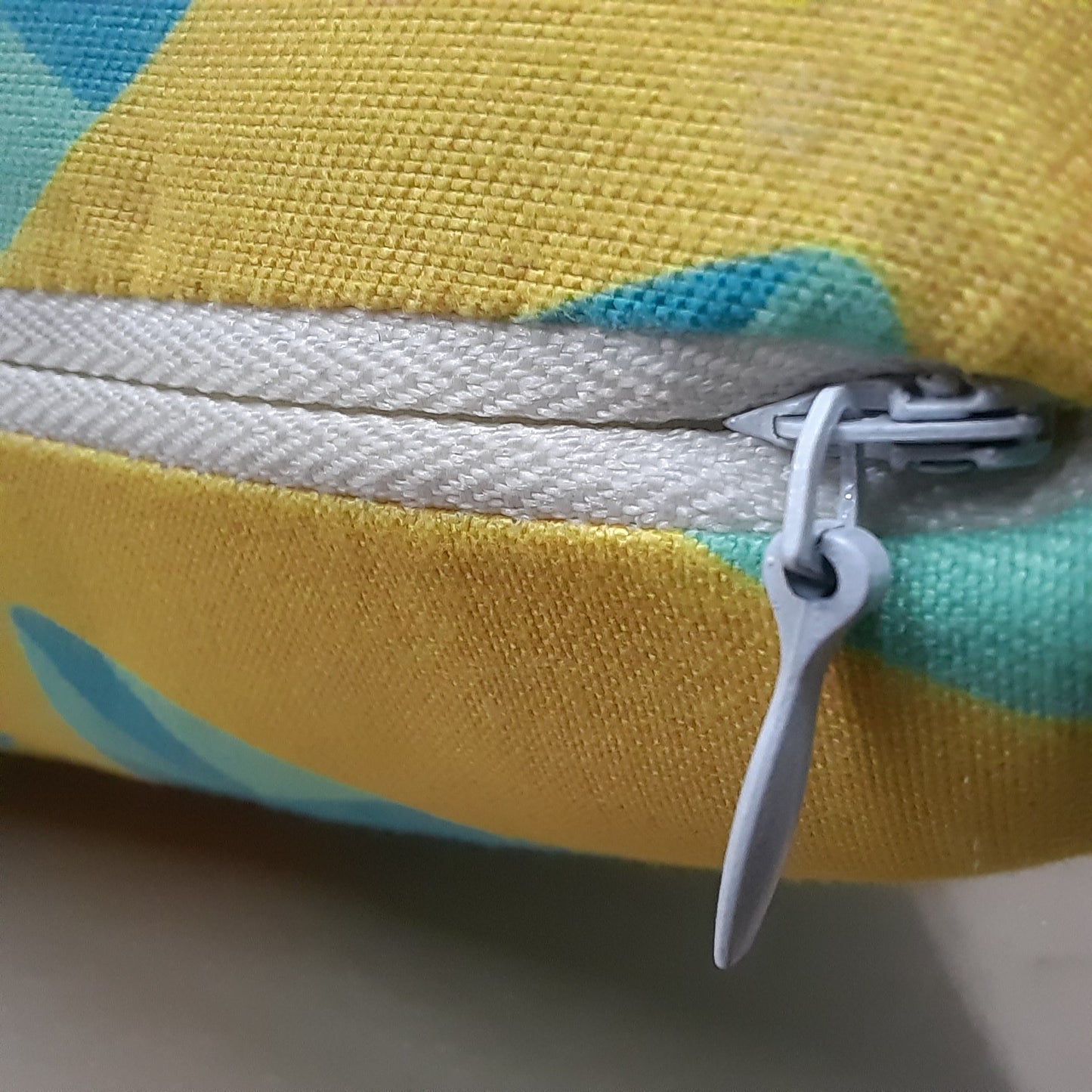 Riviera Collection-Cushion Covers In Glace Cotton For Regular Use –Yellow With leaves – 40cm x 40cm (~16″ x 16″) – Set of 5