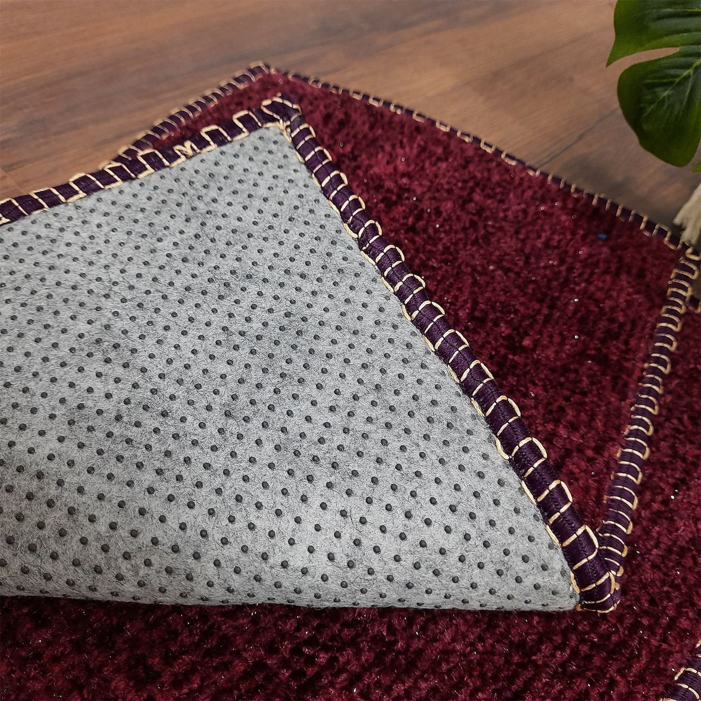 SET OF FOUR | Avioni SlipToGrip Universal Doormat | Maroon, Size 35cm x 55cm | Anti Slip, Durable & Washable | Outdoor & Indoor