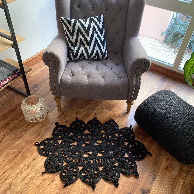 Avioni Braided Black Dyed Jute Ecofriendly Carpet Temple Design Oval Shape-Boho Collection- 120 cm x 180 cm (~4 feet X 6 feet)