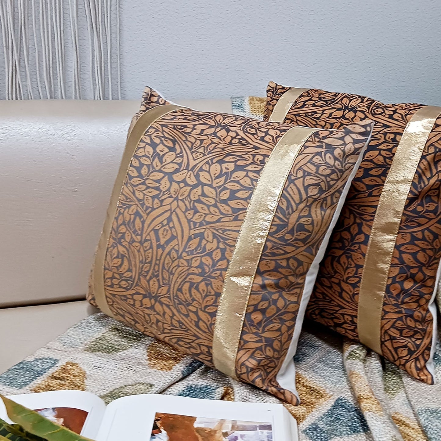 Cushion Covers Super Soft – Beautiful Golden Touch Brown Leaves Design – 40cm x 40cm (~16″ x 16″)