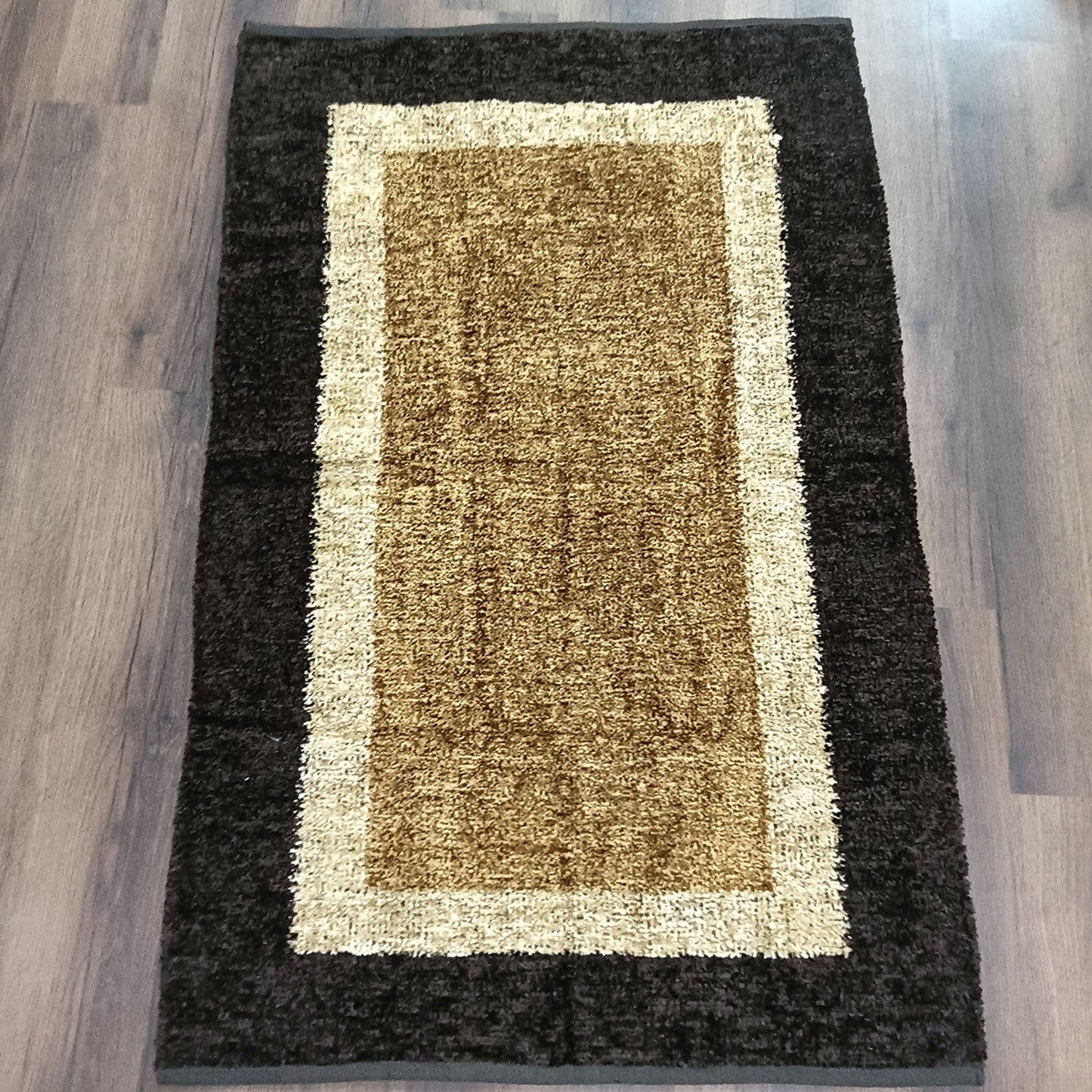 Avioni Handloom Cut Shuttle Rugs by Master Artisans | Feathers like Luxurious Silk Soft Touch | Home Washable | Double Border in Coffee And Beige | For Living Room Made Reversible - 90cm x 150cm (~3feet x 5feet)