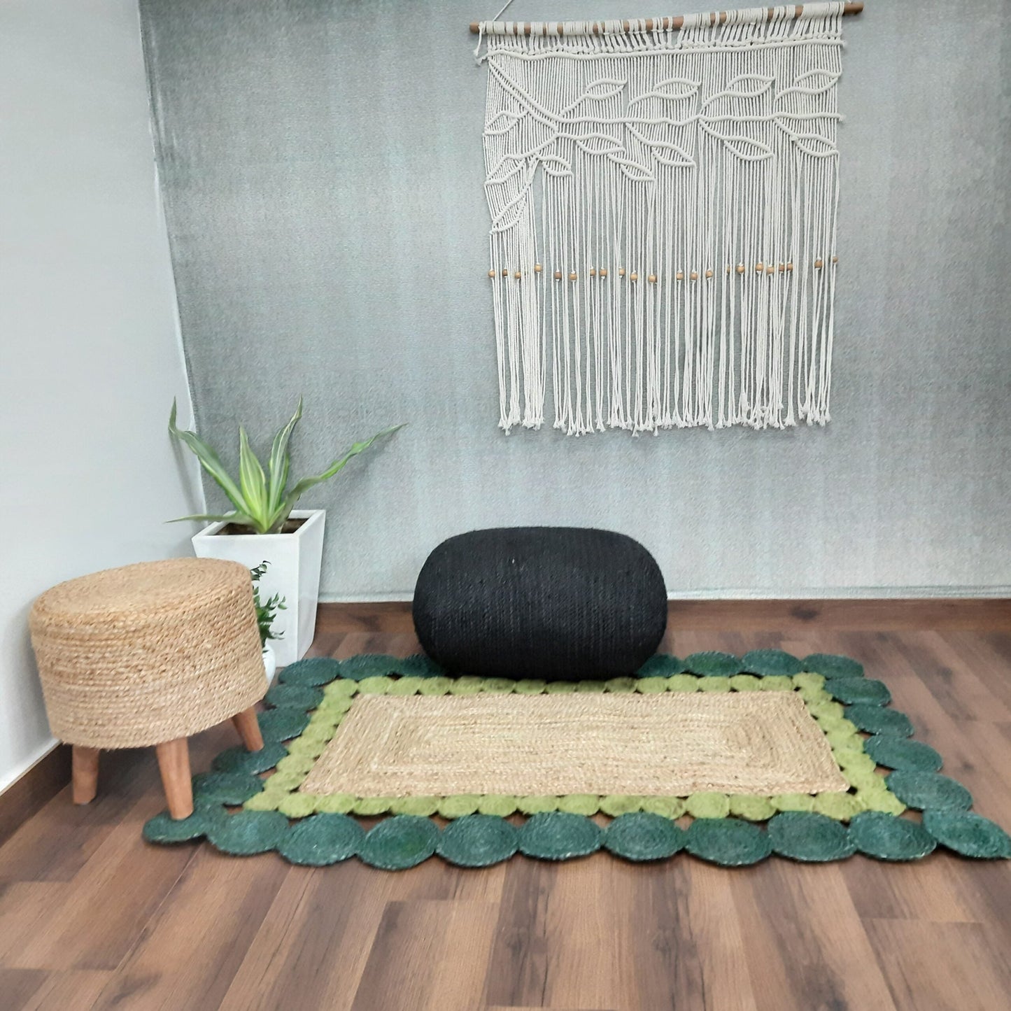 Avioni Braided Rectangle Shaped Flower Look Rug In Greenish Shade- 90 cm x 150 cm (~3 Feet × 5 Feet)