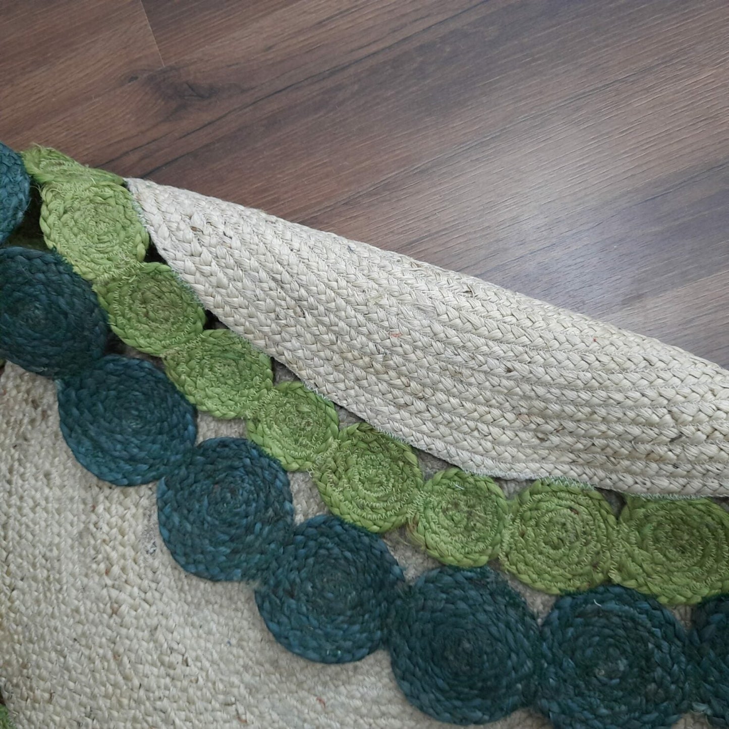 Avioni Braided Round Shaped Flower Look Rug In Greenish Shade- 120cm (~4 Feet)