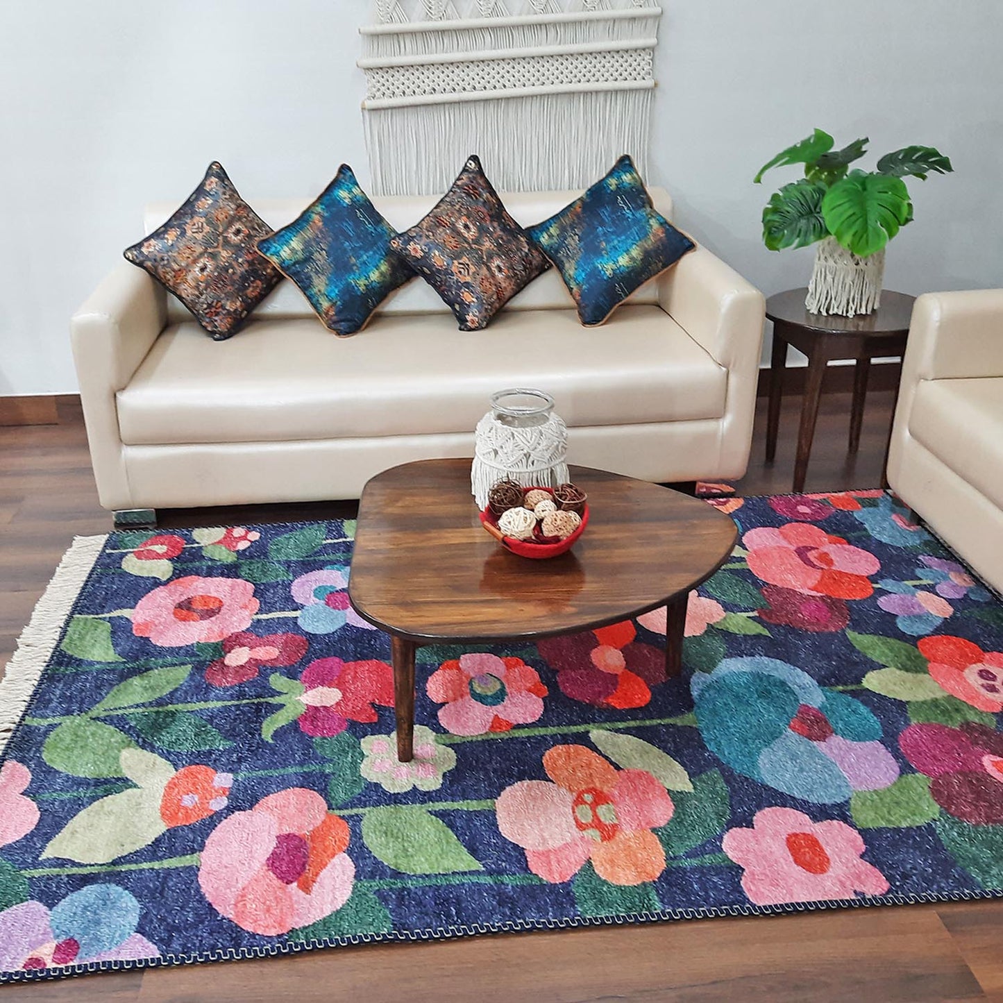 Silk Carpet Modern Blooming Flowers Design – Living Room Rug – Avioni