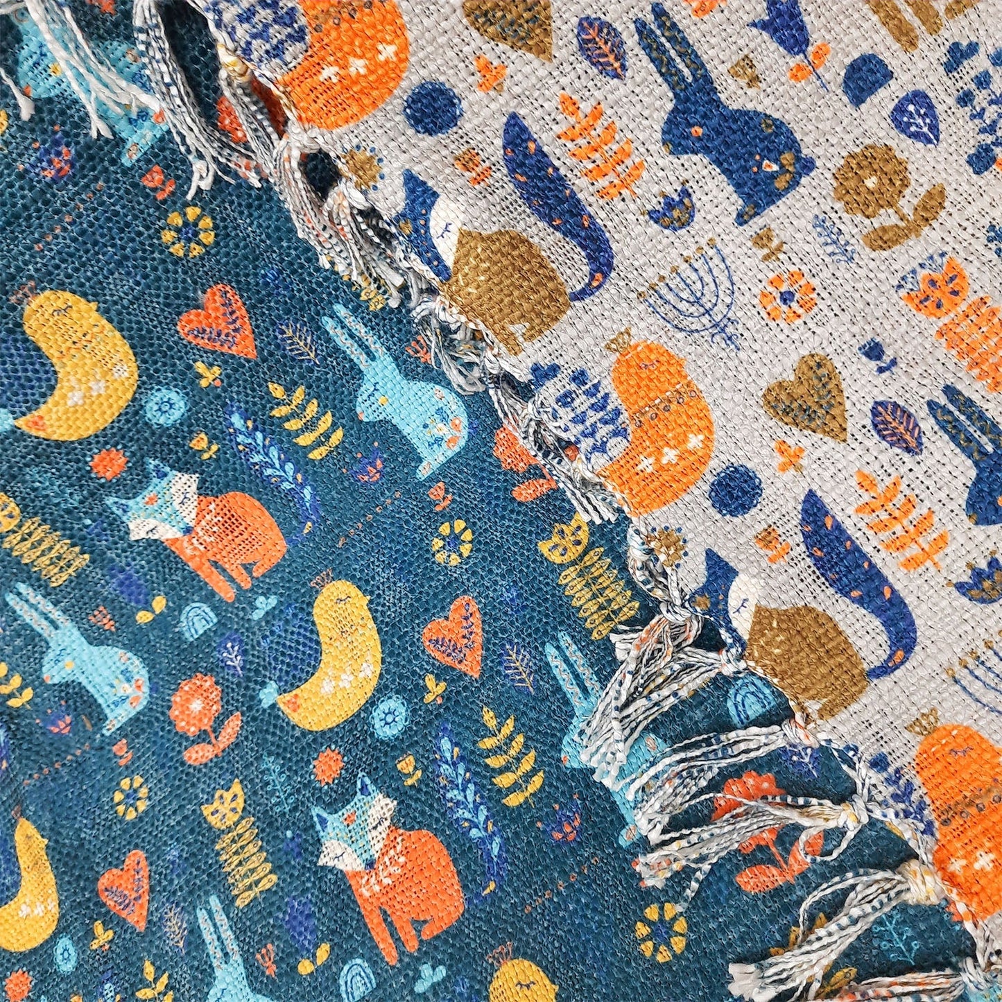 Avioni Cute Reversible Soft Sofa Throw | Modern Design | Virgin Premium Polyester Slub Handloom Sofa Throw