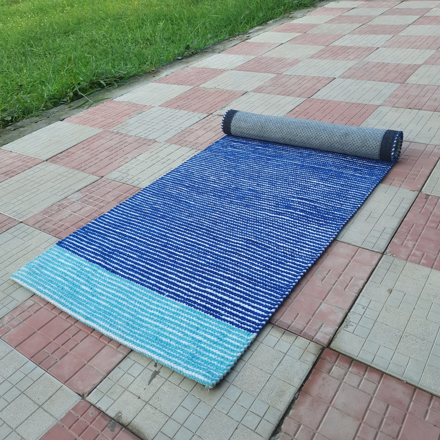 Avioni Luxury Soft Premium Chenille Stripe -Multi Color- Yoga Mat 60cm x 180cm (~2×5.5 Feet)