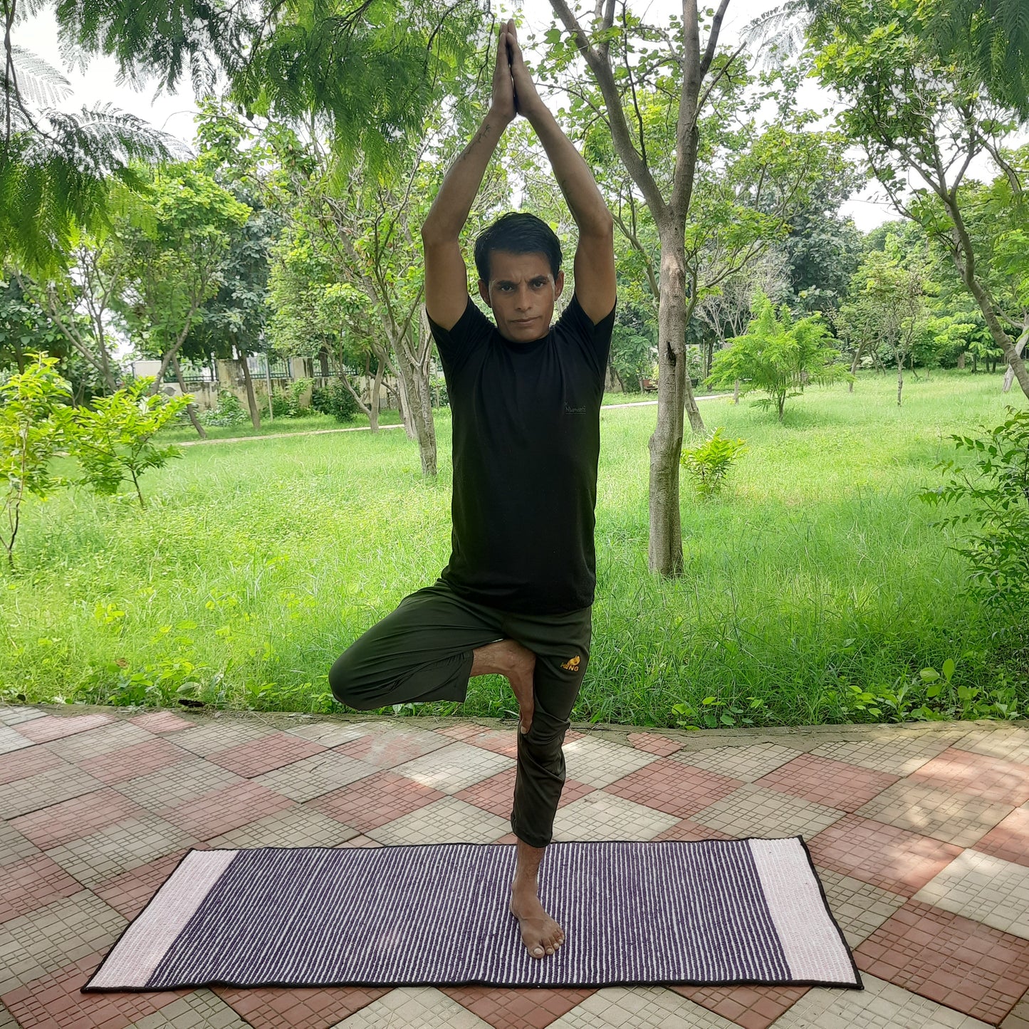 Avioni Luxury Soft Premium Chenille Stripe-Multi Color-Yoga Mat  60cm x 180cm (~2×5.5 Feet)