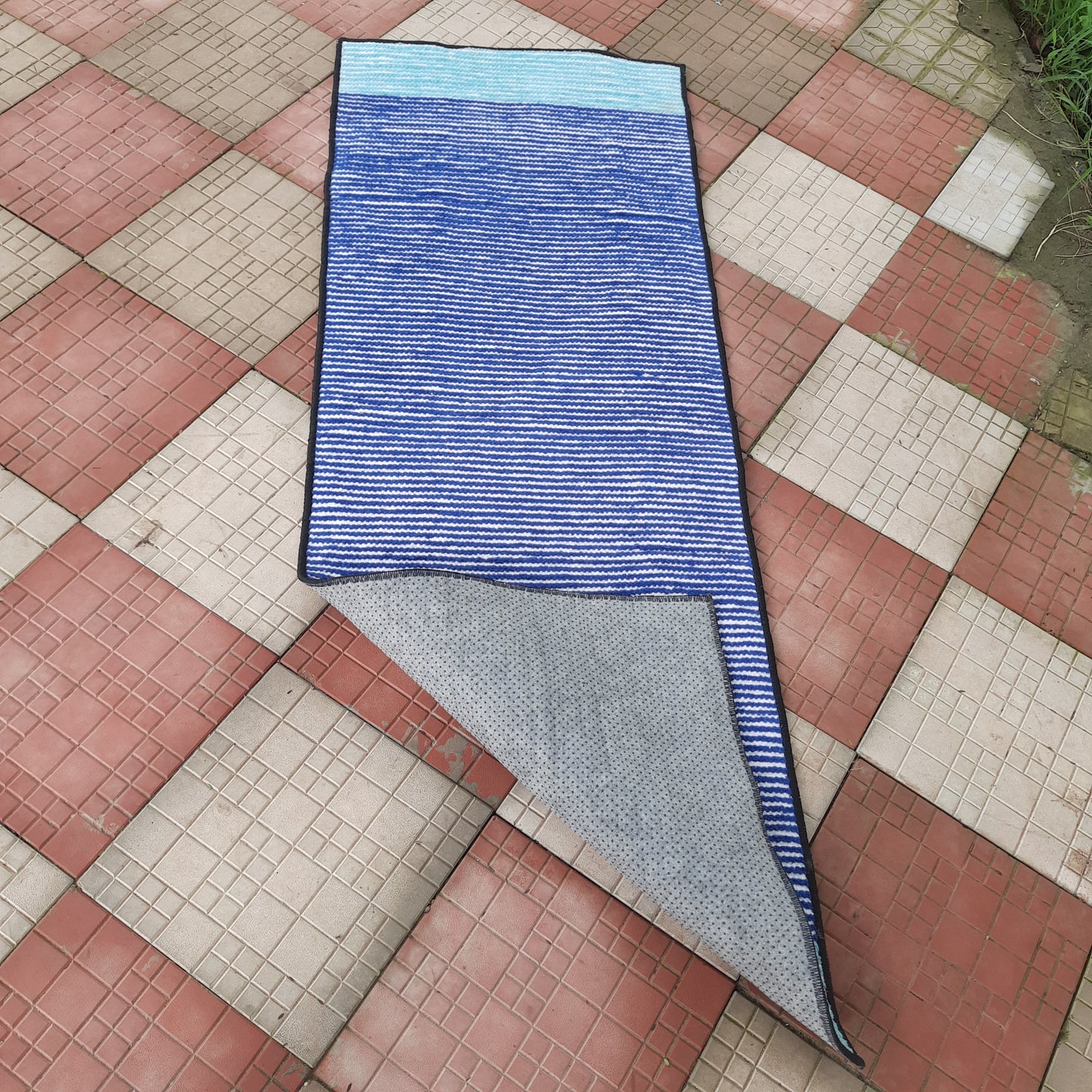 Avioni Luxury Soft Premium Chenille Stripe -Multi Color- Yoga Mat 60cm x 180cm (~2×5.5 Feet)