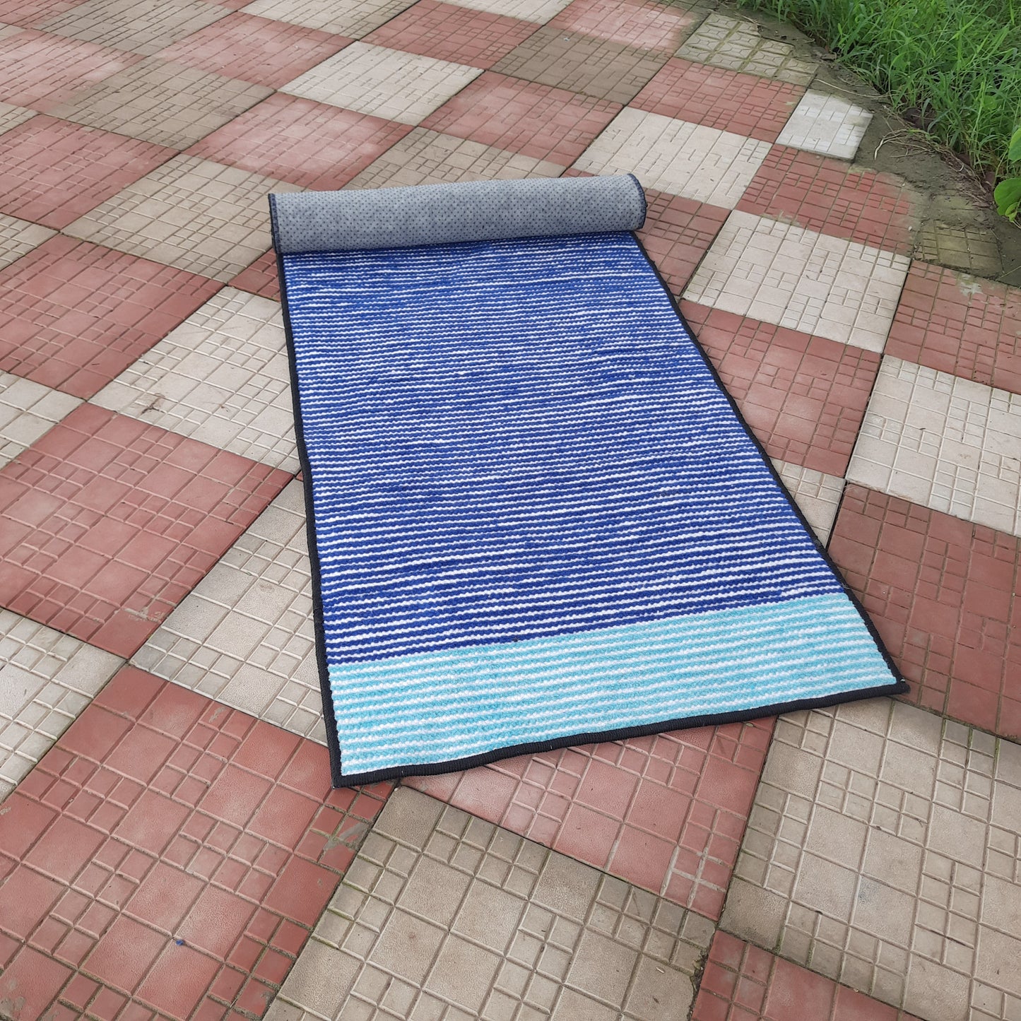 Avioni Luxury Soft Premium Chenille Stripe -Multi Color- Yoga Mat 60cm x 180cm (~2×5.5 Feet)