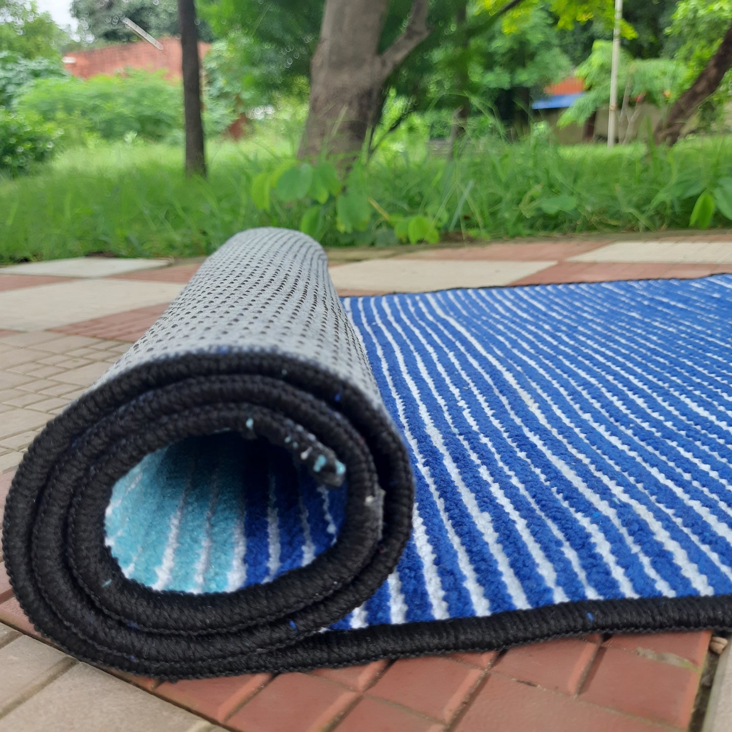 Avioni Luxury Soft Premium Chenille Stripe -Multi Color- Yoga Mat 60cm x 180cm (~2×5.5 Feet)