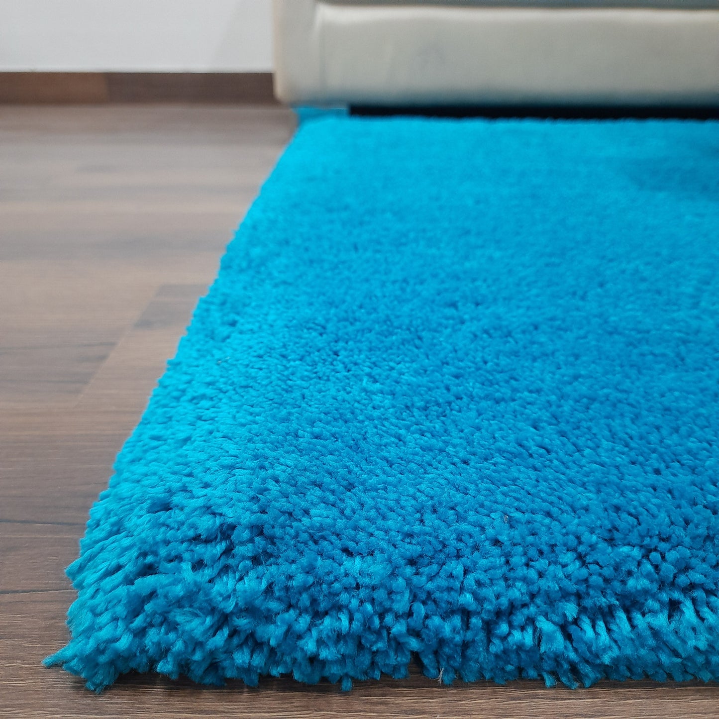 Avioni Home Atlas Collection - Microfiber Carpet In Plain Turquoise | Soft, Easy to Clean