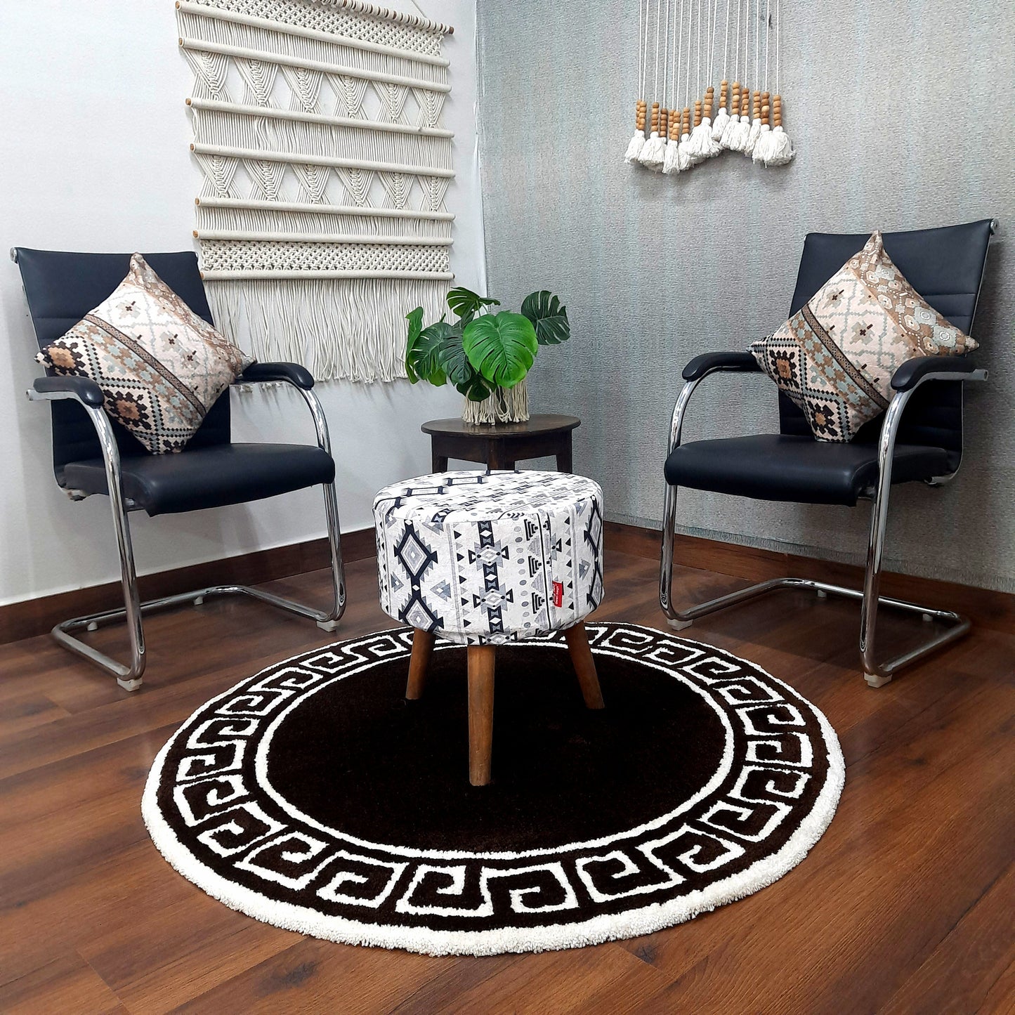 Avioni Home Atlas Collection - Greek Style Microfiber Round Carpet In Brown & White| Soft, Non-Slip, Easy to Clean