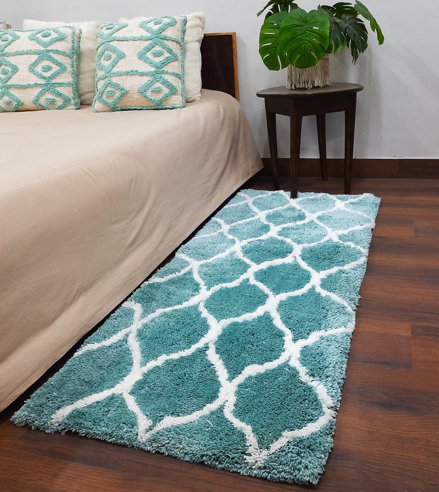 Handloom Shaggy Aqua Blue Carpet With White Moroccan Design /Bedside Runners by Avioni Home