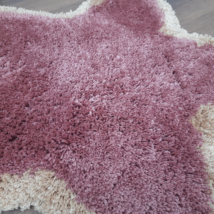 Shaggy Kids Carpet | Washable | Hand Woven Star Shape Super Luxurious Feel | Export Quality- Light Pink And Beige-75X75 Cms (2.5×2.5 Feet)