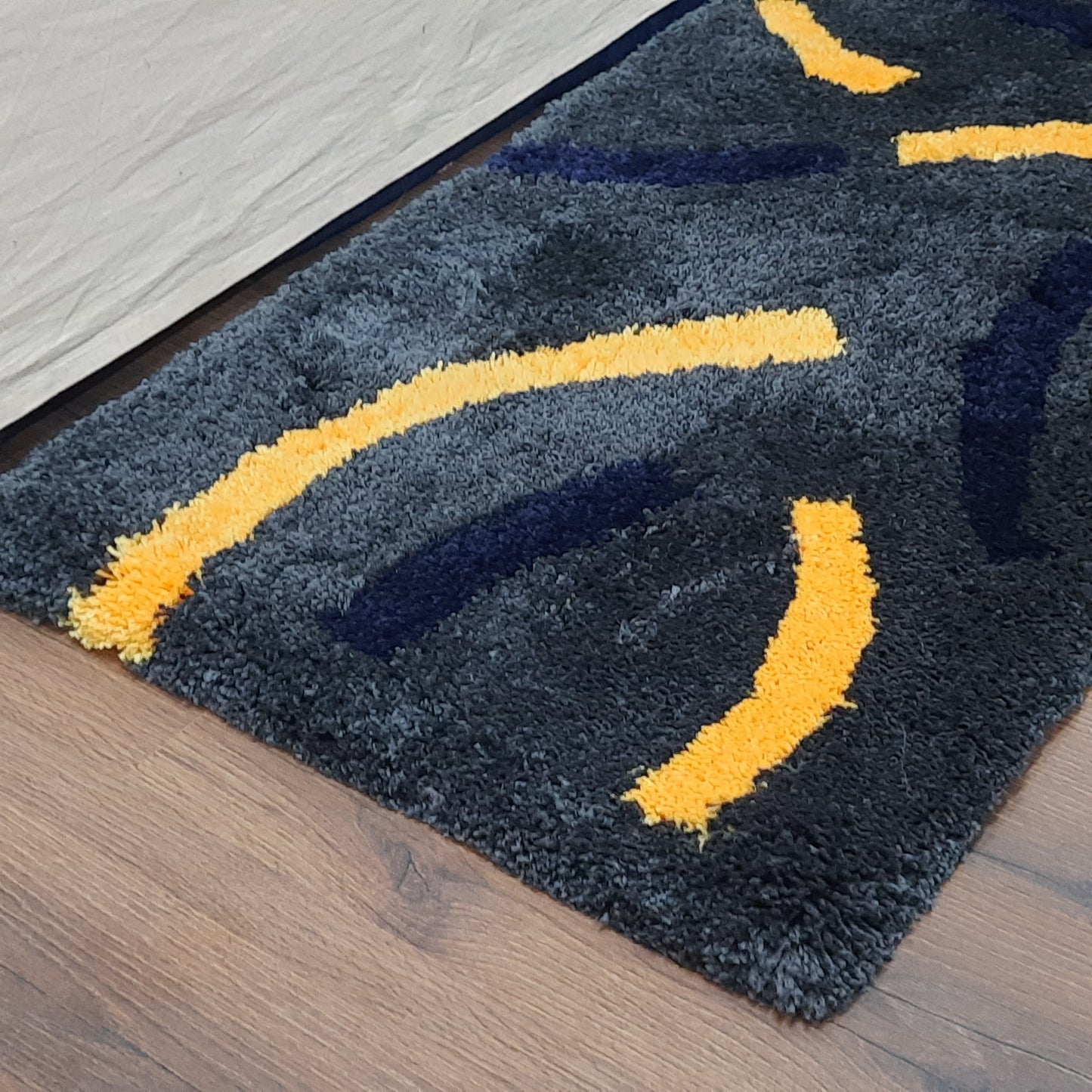 Plush Premium Shaggy Black Pearl Base & Multi Colour With Modern Design /Bedside Runners by Avioni Home