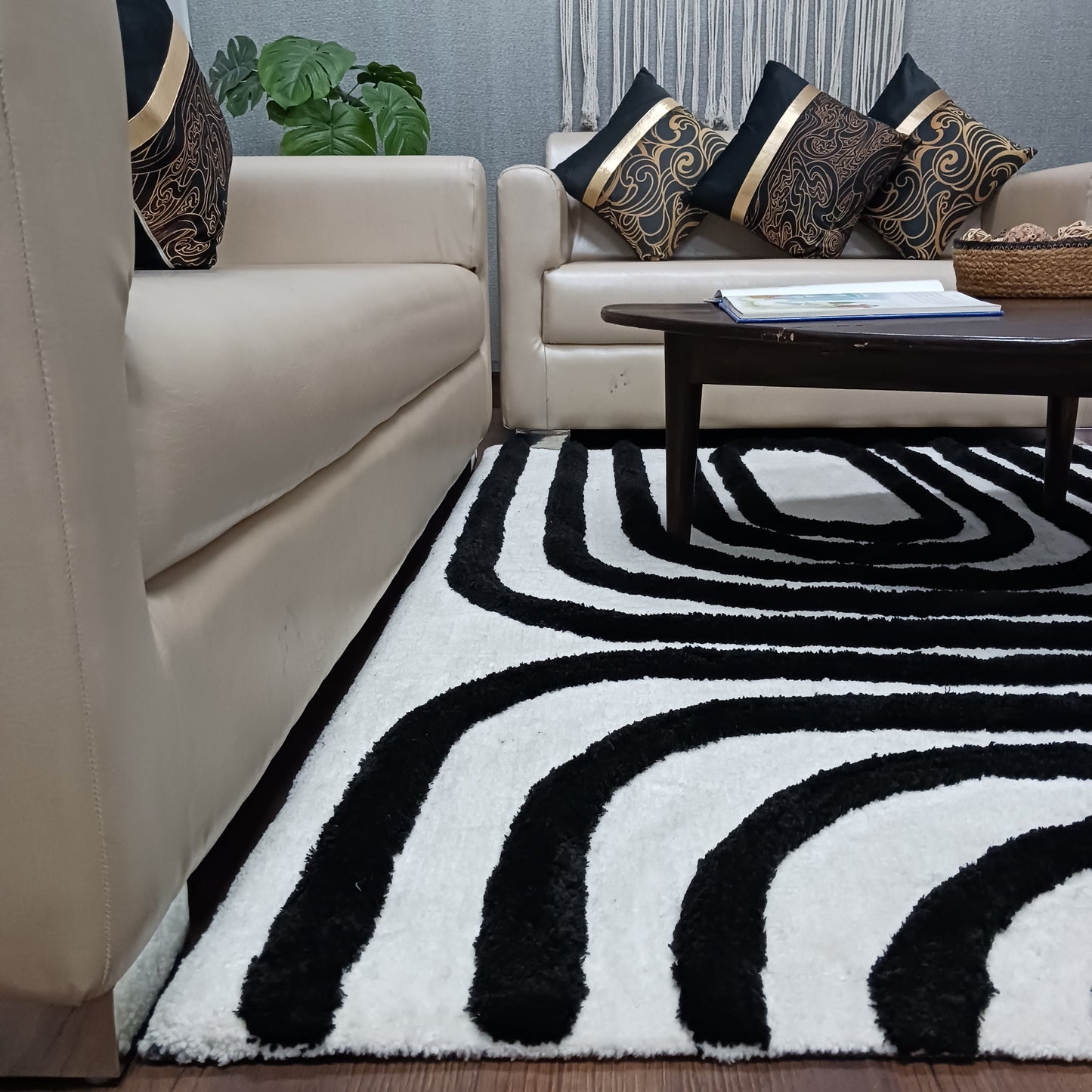 Avioni Home Microfiber 3D Monochrome Carpet In Black & Ivory| Soft, Easy to Clean