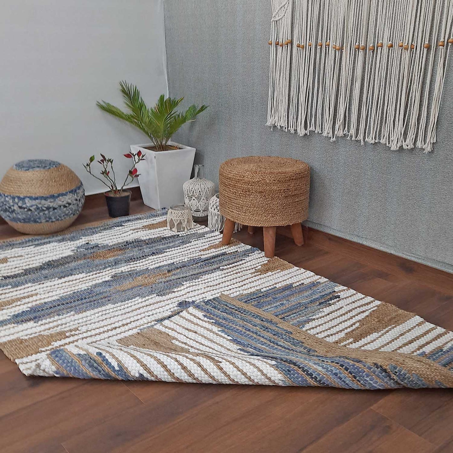 Avioni Home Eco Collection – Woven Cotton And Jute- Luxury Look -Multiple Siz