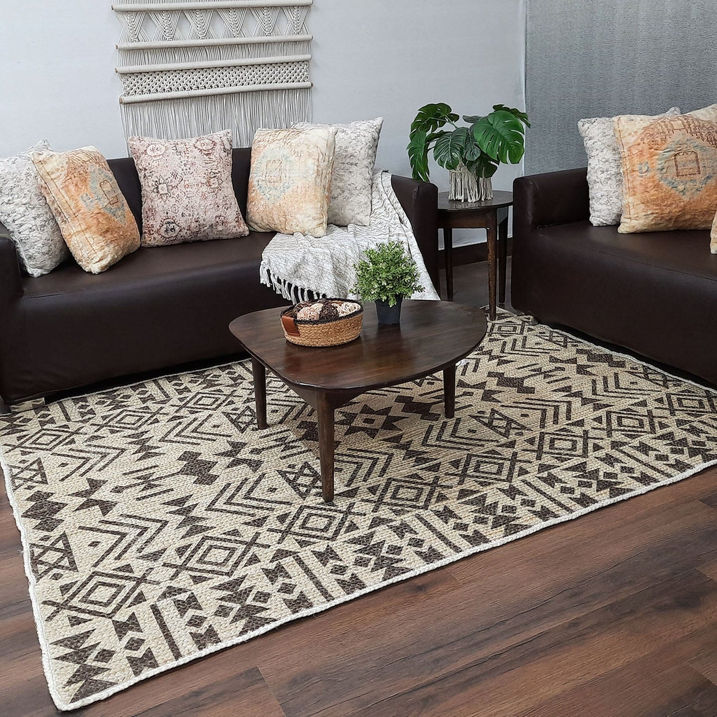Avioni Home Kilim-Inspired Jute Carpet for Living Room