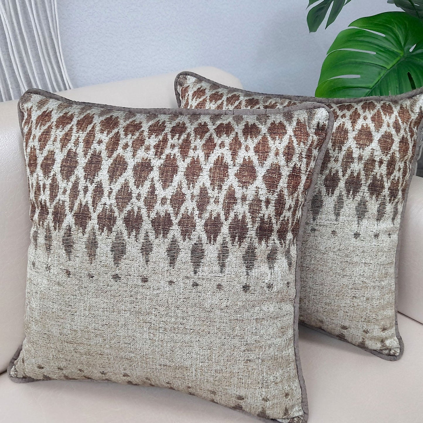 Cushion Cover  – Contemporary Brown Design – 40cm x 40cm (~16″ x 16″)