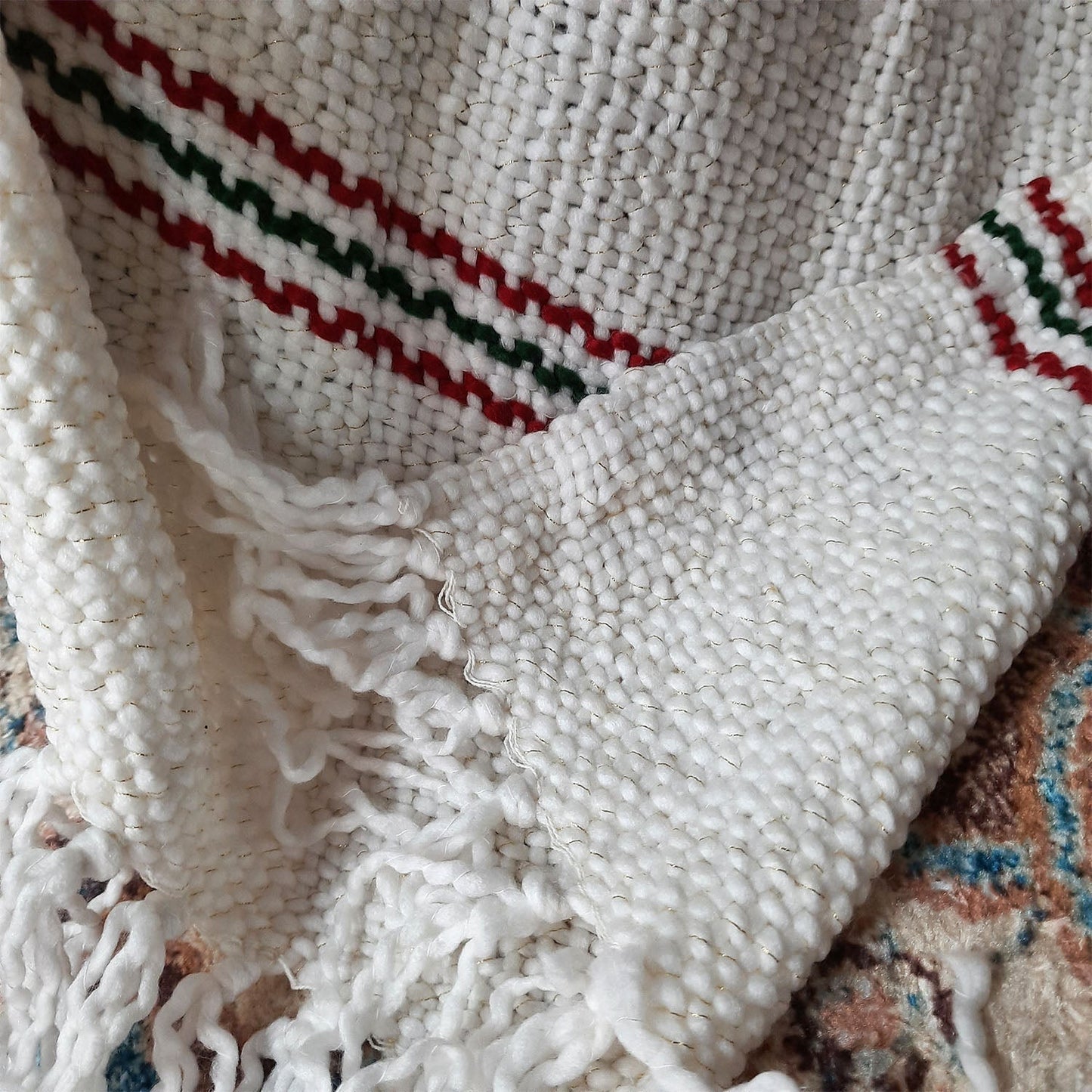 Avioni Sofa Throws/Blankets Super Soft Acrylic Handloom Weaved White – (Aura Collection)-127×152 cm (50 x 60 Inch)