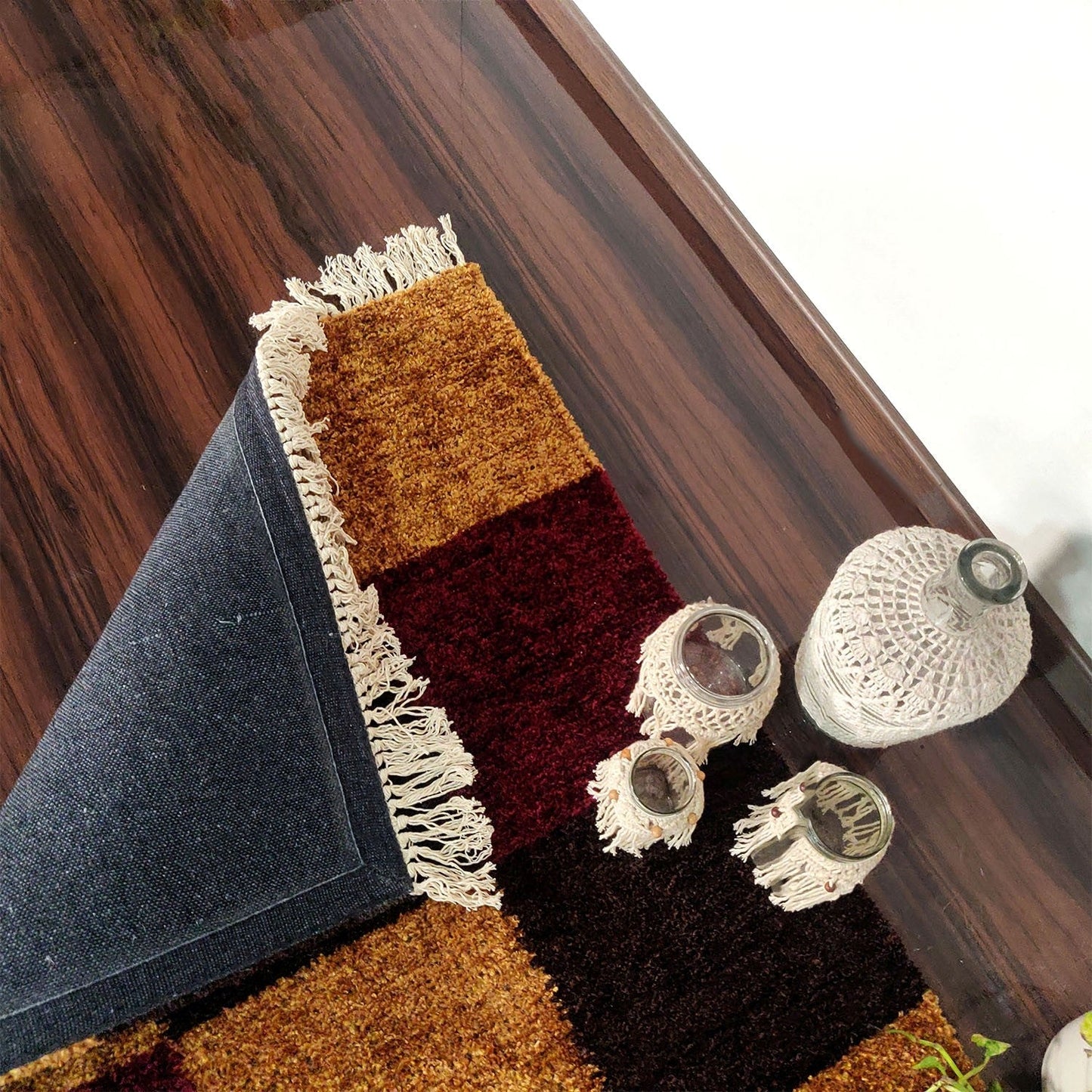 Avioni Carpets for Living Room/Pooja Room – Neo Modern Collection Red-Coffee Box Carpet/Rug – 90cm x 150cm (~3×5 Feet)