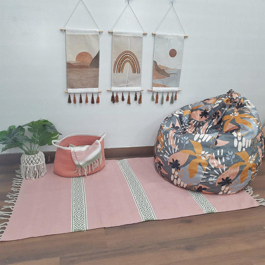 Avioni 100% Cotton Handloom Floor Rug / Durrie – Neohome Collection – Green stripes on pink background