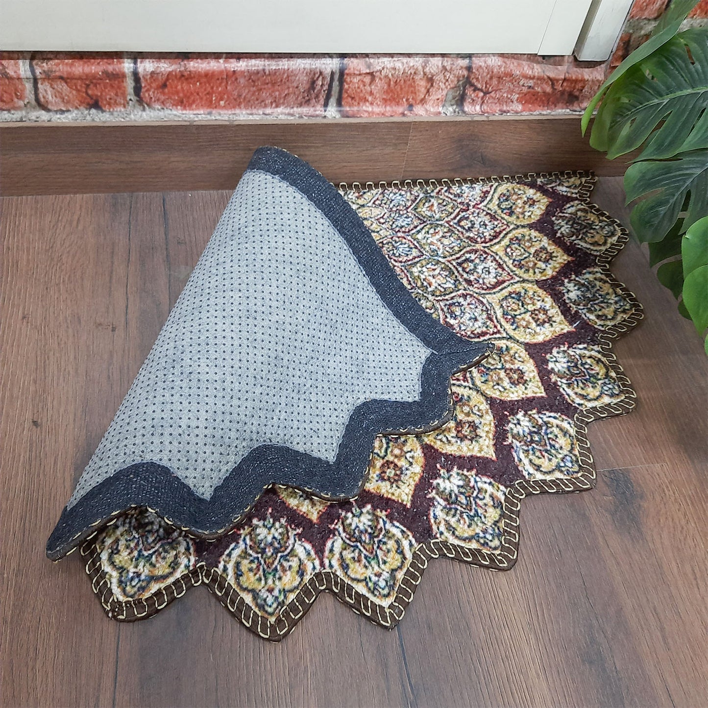 Avioni Home Floor Mats in Beautiful Traditional Persian Cutout Design | Anti Slip, Durable & Washable | Outdoor & Indoor
