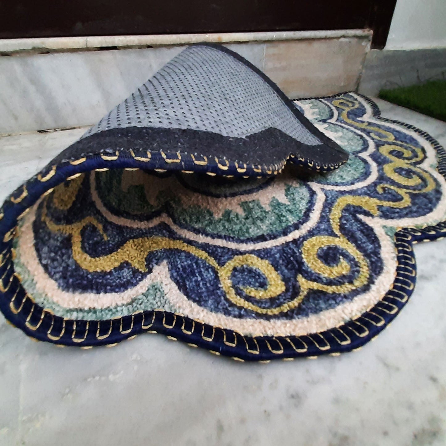 Avioni Home Floor Mats in Beautiful Rangoli Design | Semi Round Petals | Anti Slip, Durable & Washable | Outdoor & Indoor