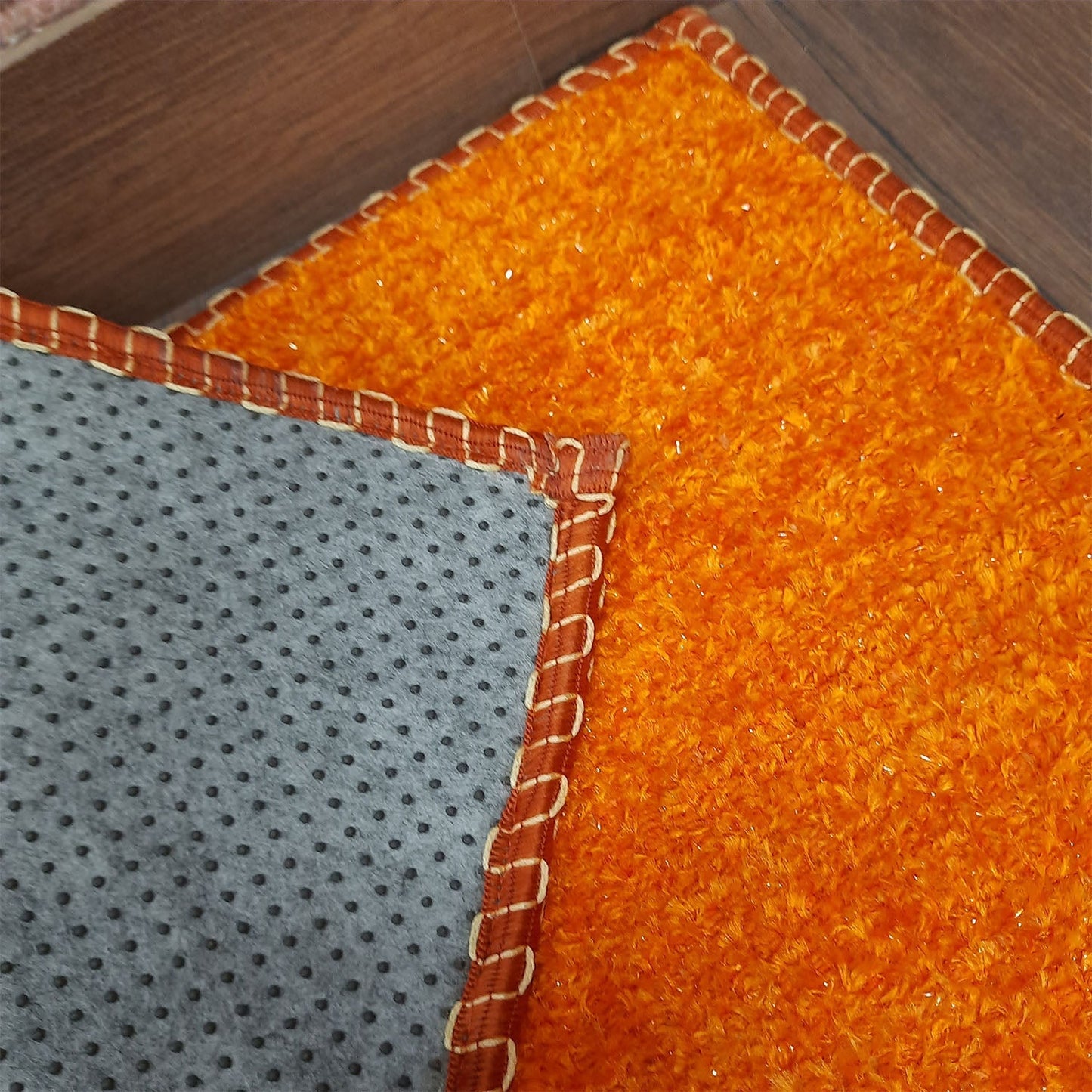 SET OF FOUR | Avioni SlipToGrip Universal Doormat | Orange, Size 35cm x 55cm | Anti Slip, Durable & Washable | Outdoor & Indoor