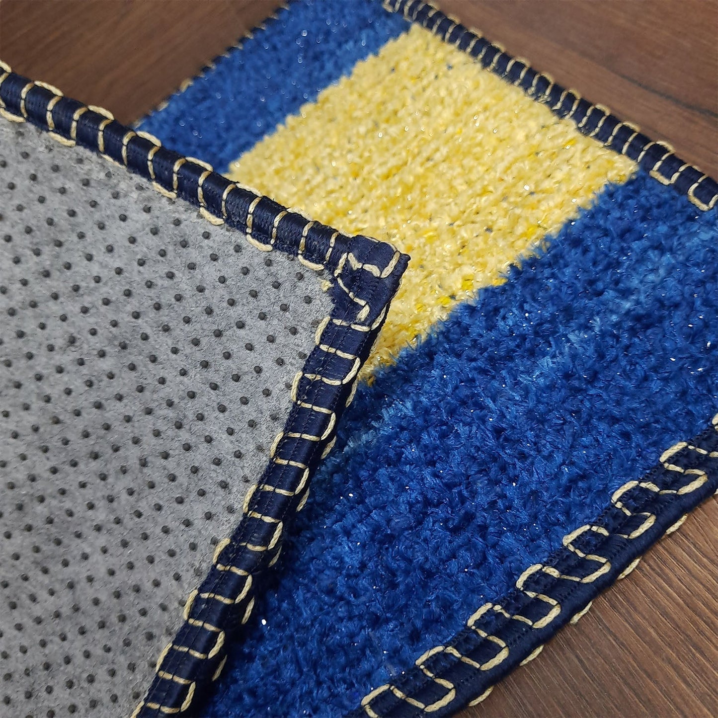 SET OF FOUR | Avioni SlipToGrip Universal Doormat | Size 35cm x 55cm | Anti Slip, Durable & Washable | Outdoor & Indoor