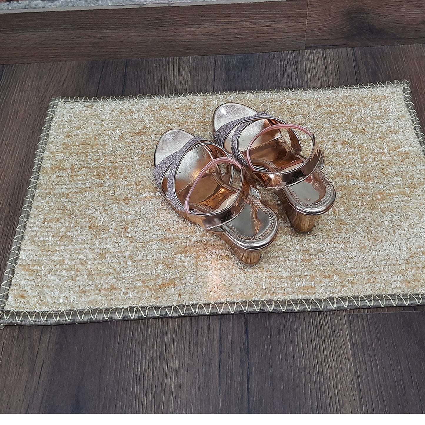 SET OF FOUR | Avioni SlipToGrip Universal Doormat | 35cm x 55 cm | Anti Slip, Durable & Washable | Outdoor & Indoor