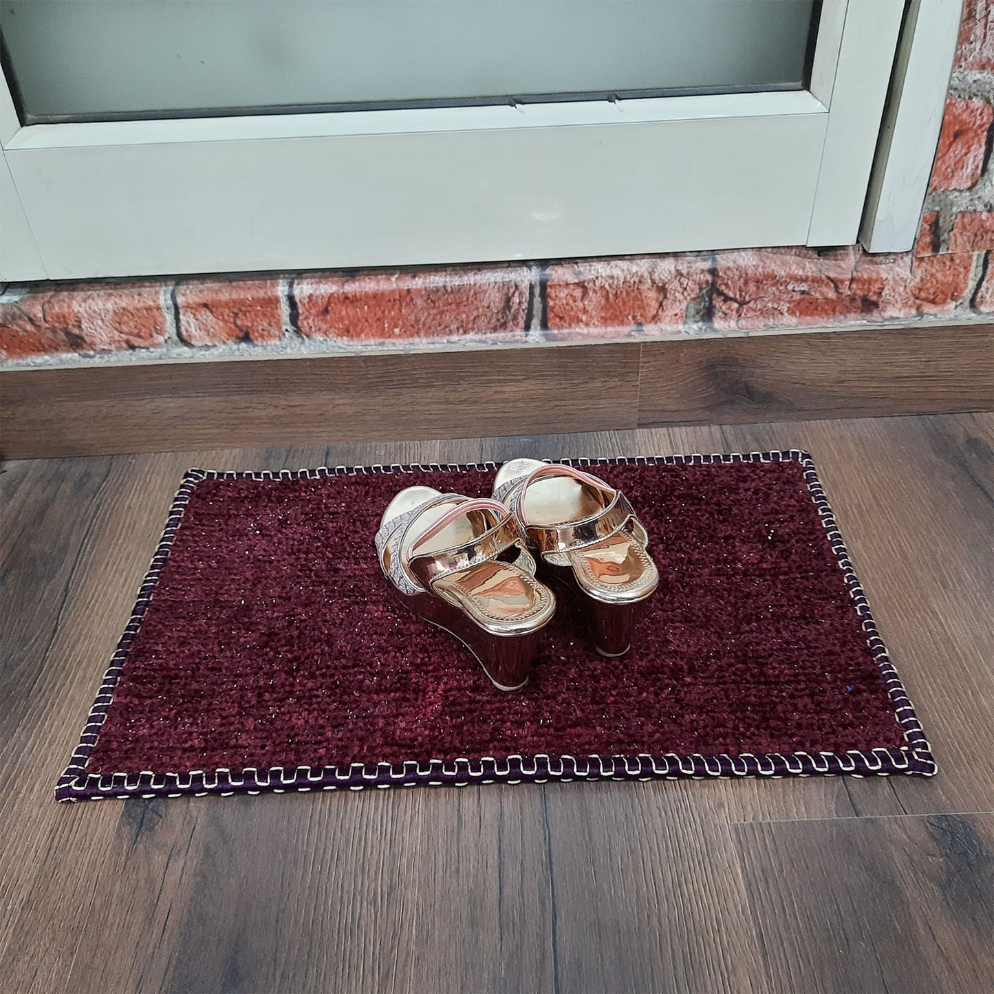SET OF FOUR | Avioni SlipToGrip Universal Doormat | Maroon, Size 35cm x 55cm | Anti Slip, Durable & Washable | Outdoor & Indoor