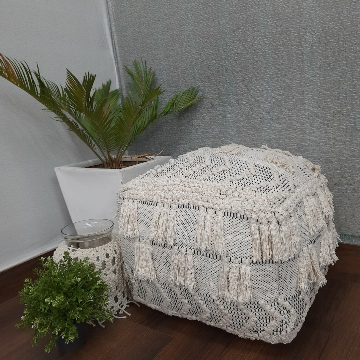 Avioni Home BigMo Collection -Cube Pouf With Tassels Gray -35cm x 50cm x 50cm