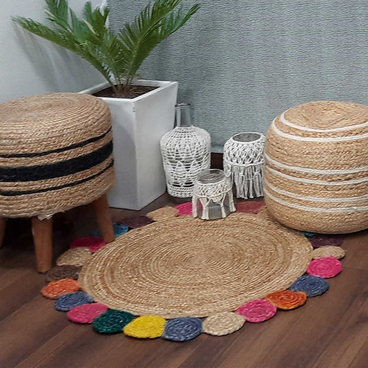 Jute Carpet – Braided Area Rugs – Circular Rug with Contemporary Colored Pattern over Natural Handmade unbleached Centre – 110 cm Diameter – Avioni