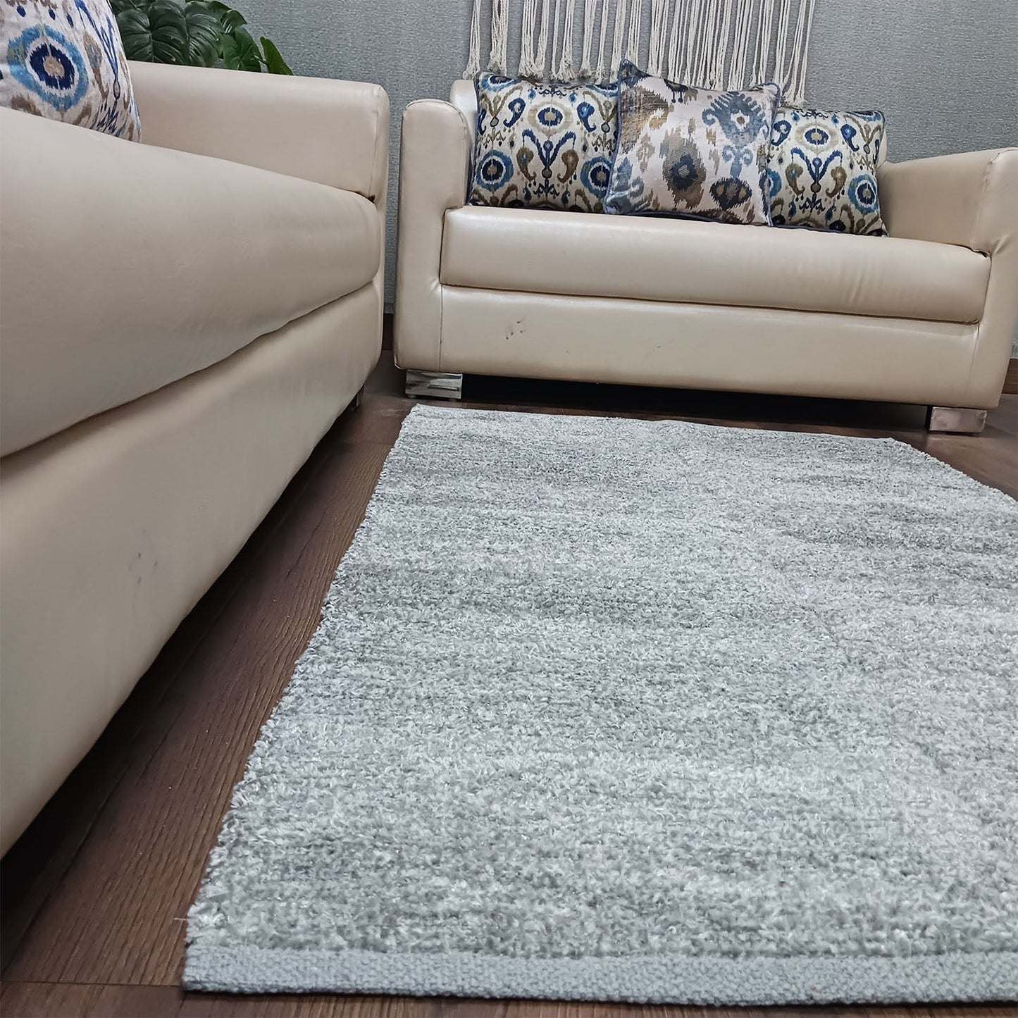 Avioni Handloom Rugs by Master Artisans | Soft Touch | Home Washable | Grey Silver | Reversible