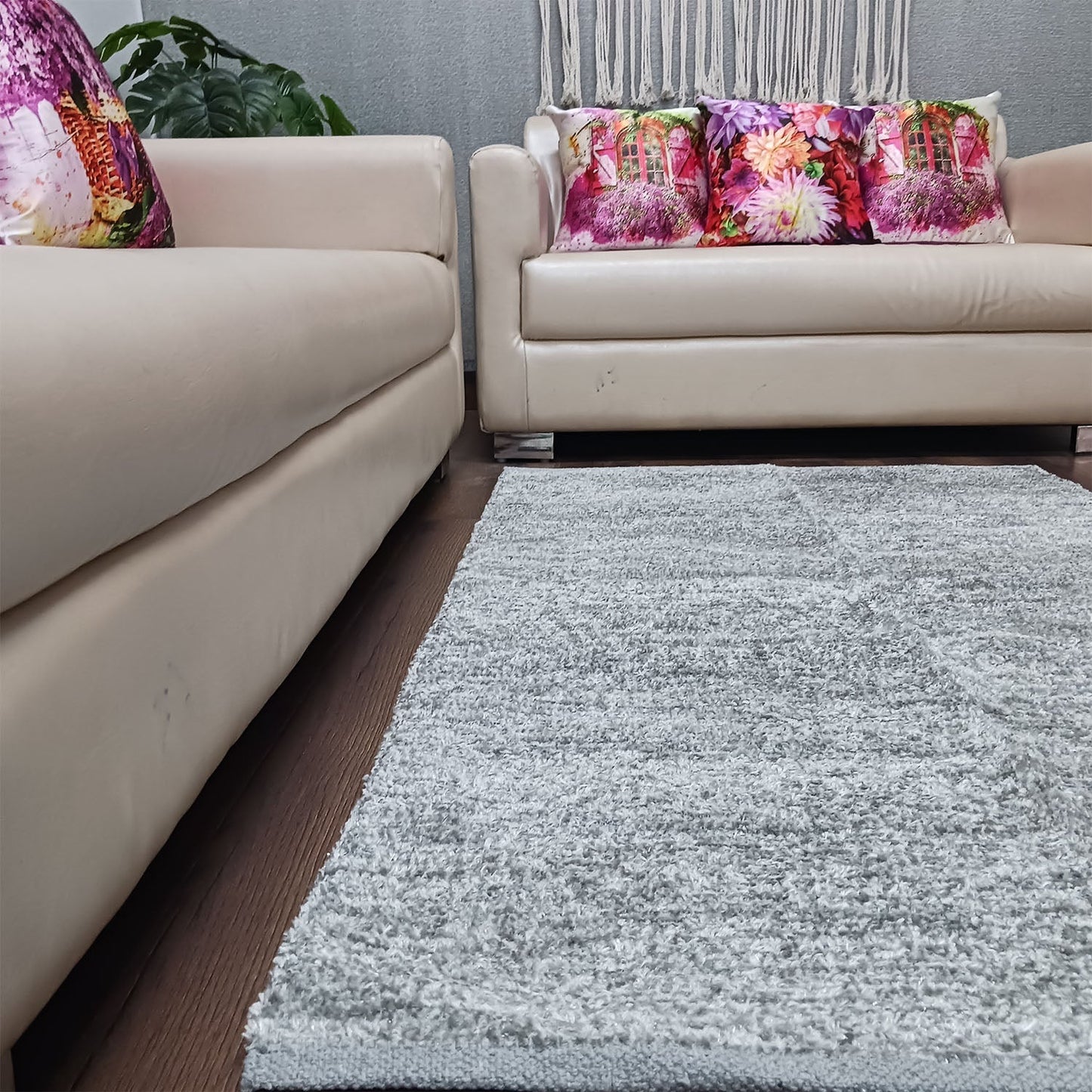 Avioni Handloom Rugs by Master Artisans | Soft Touch | Home Washable | Grey Silver | Reversible