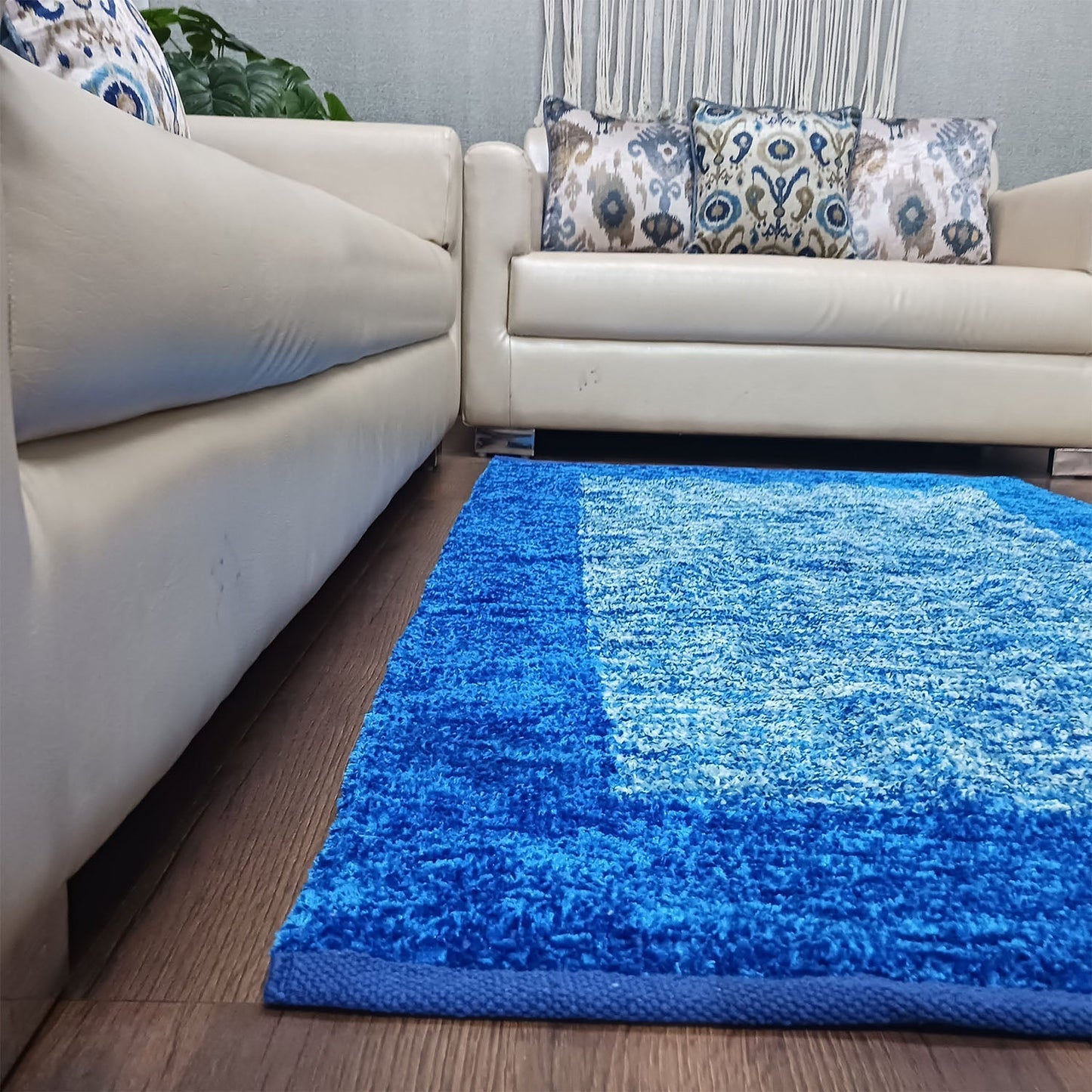 Avioni Handloom Rugs | Master Artisans Work | Feather like Luxurious Silk Soft Touch | Home Washable | Blue White Design | Reversible - 90cm x 150cm (~3feet x 5feet)