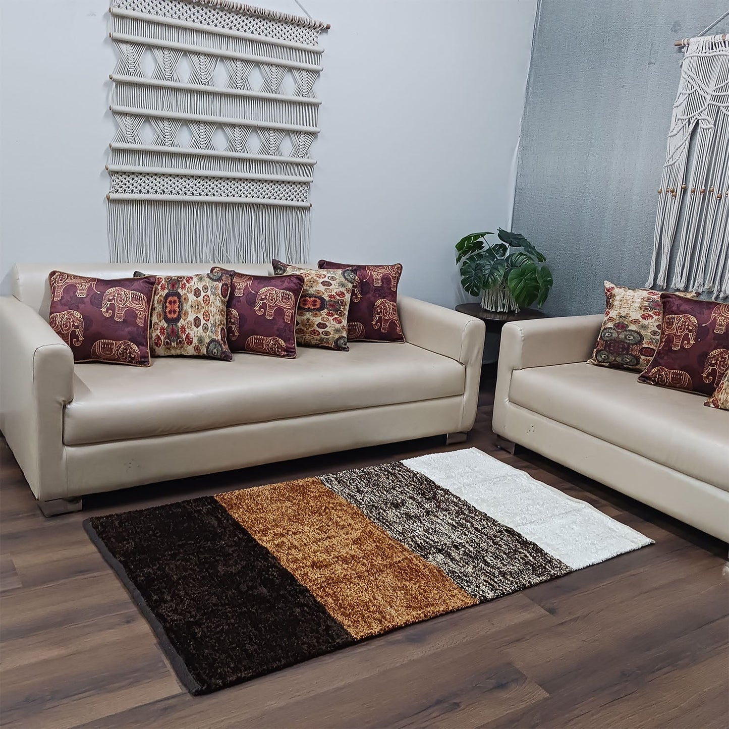 Avioni Handloom Rugs | Master Artisans Work | Feather like Luxurious Silk Soft Touch | Home Washable | Brown Gradient Design | Reversible-90cm x 150cm (~3Feet x 5Feet)