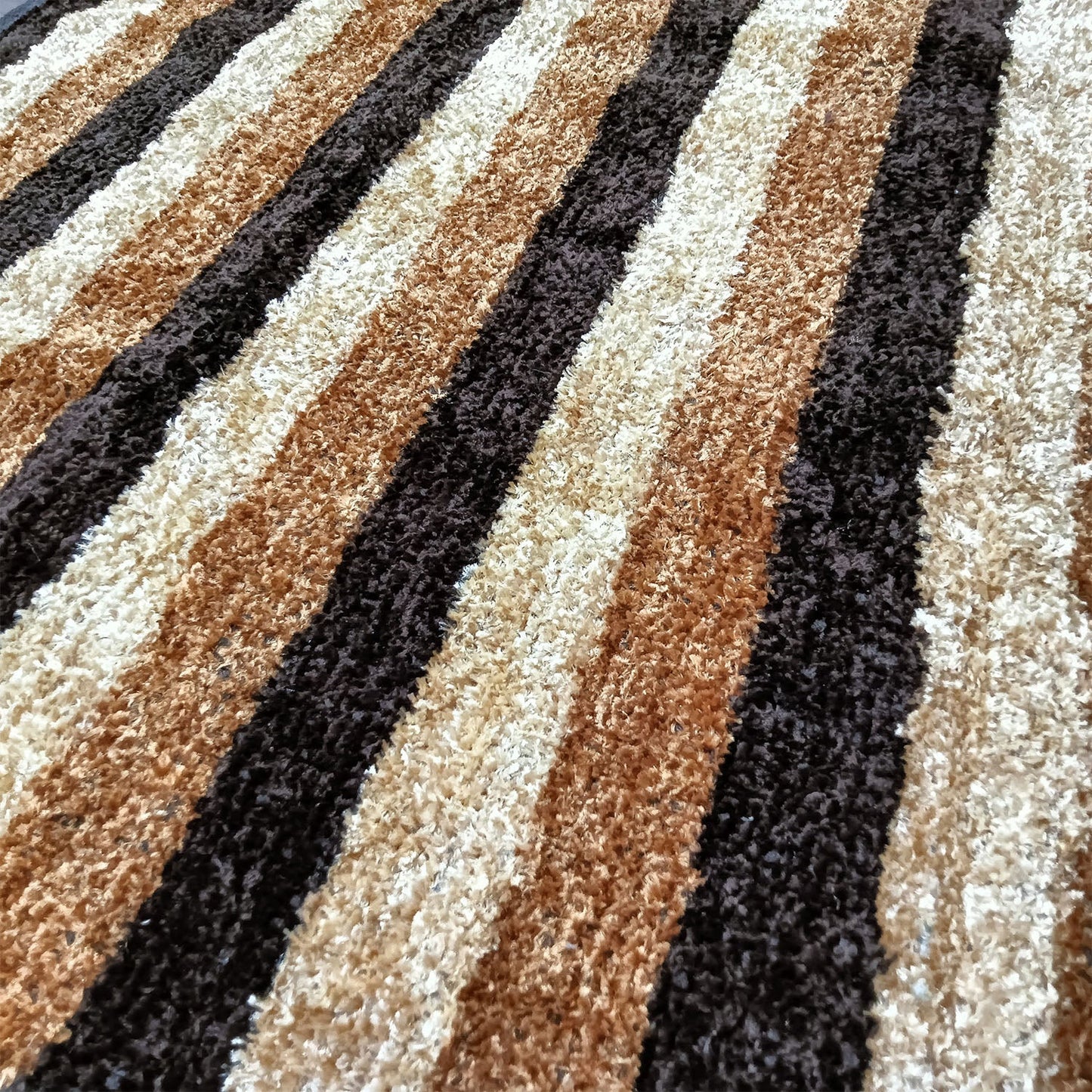 Avioni Handloom Cut Shuttle Rugs by Master Artisans | Feather like Luxurious Silk Soft Touch | Home Washable | Black, Beige Gold and White | Reversible - 90 cm x 150 cm (~3 feet x 5 feet )