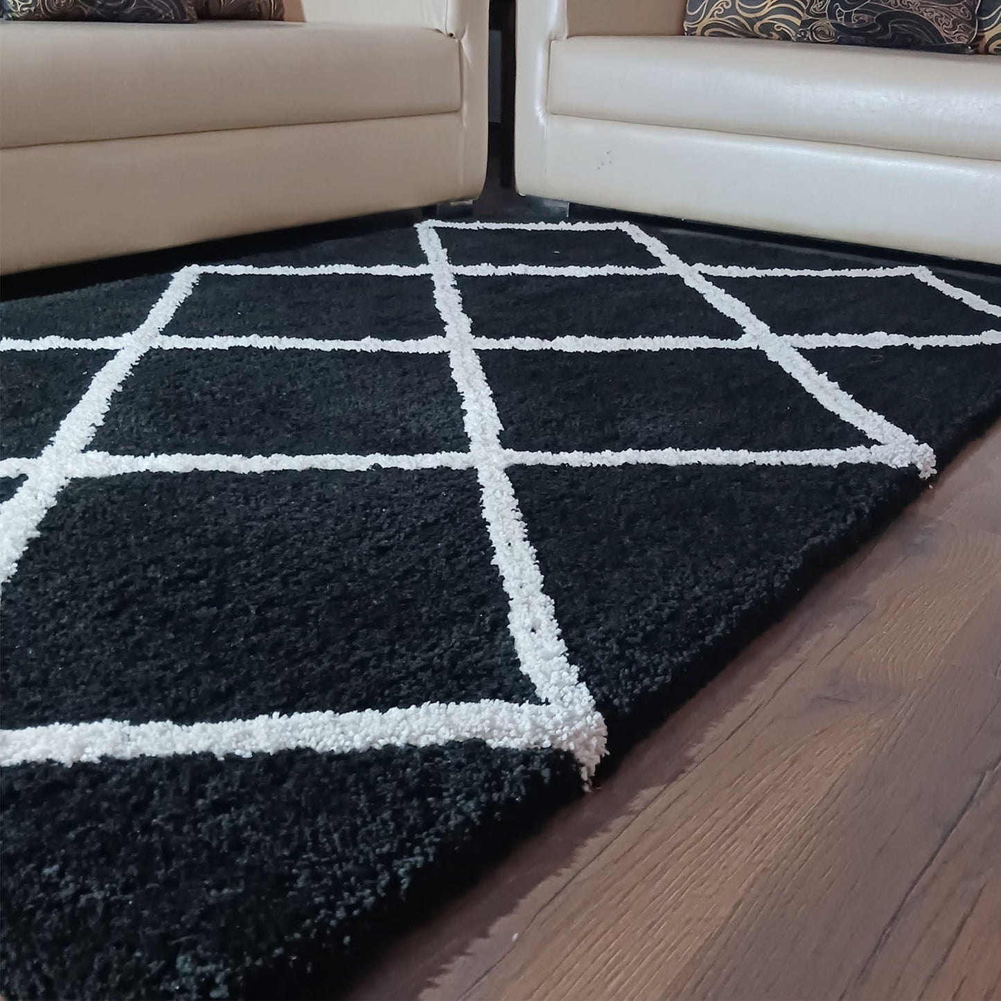 Avioni Home Atlas Collection - Modern Style Carpet In Black and White | Soft, Non-Slip, Easy to Clean