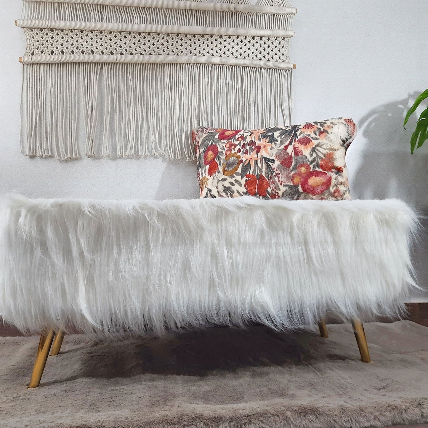 Noviato Collection – White Premium Long Faux Fur Bench Gold Metal Legs Modern On-Trend Style Multi-Functional Ottoman Bench Seat, 90 cm length x 40 cms Width/Height | from Avioni