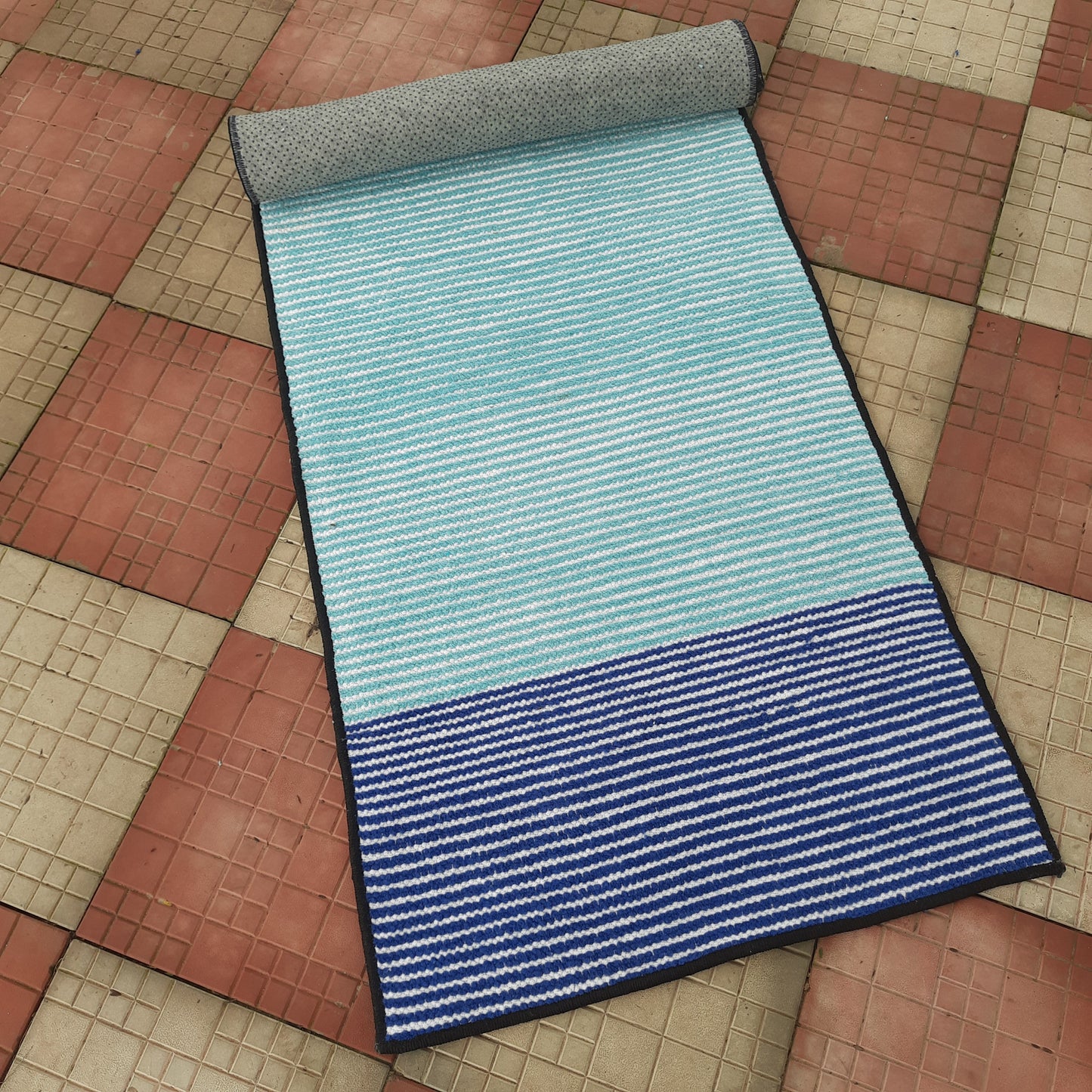 Avioni Luxury Soft Premium Chenille Stripe -Multi Color- Yoga Mat 60cm x 180cm (~2×5.5 Feet)