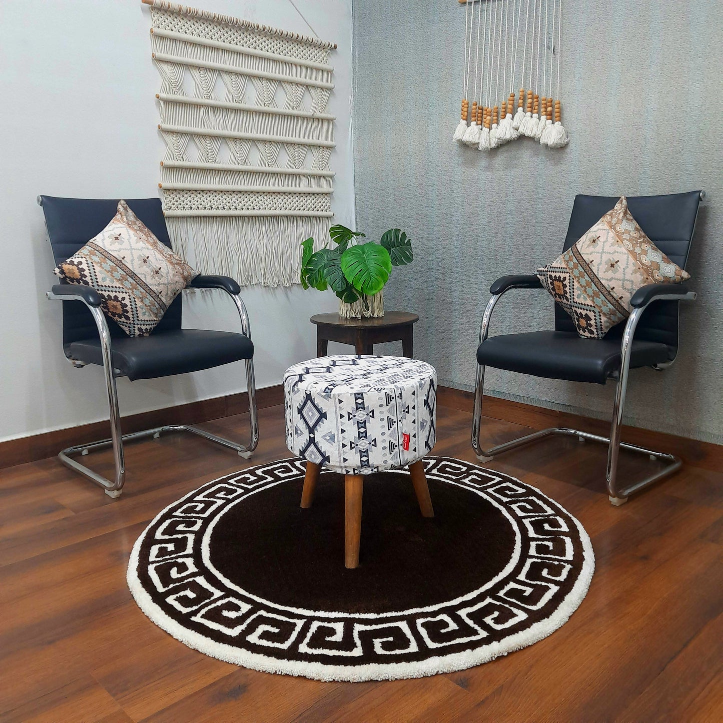 Avioni Home Atlas Collection - Greek Style Microfiber Round Carpet In Brown & White| Soft, Non-Slip, Easy to Clean