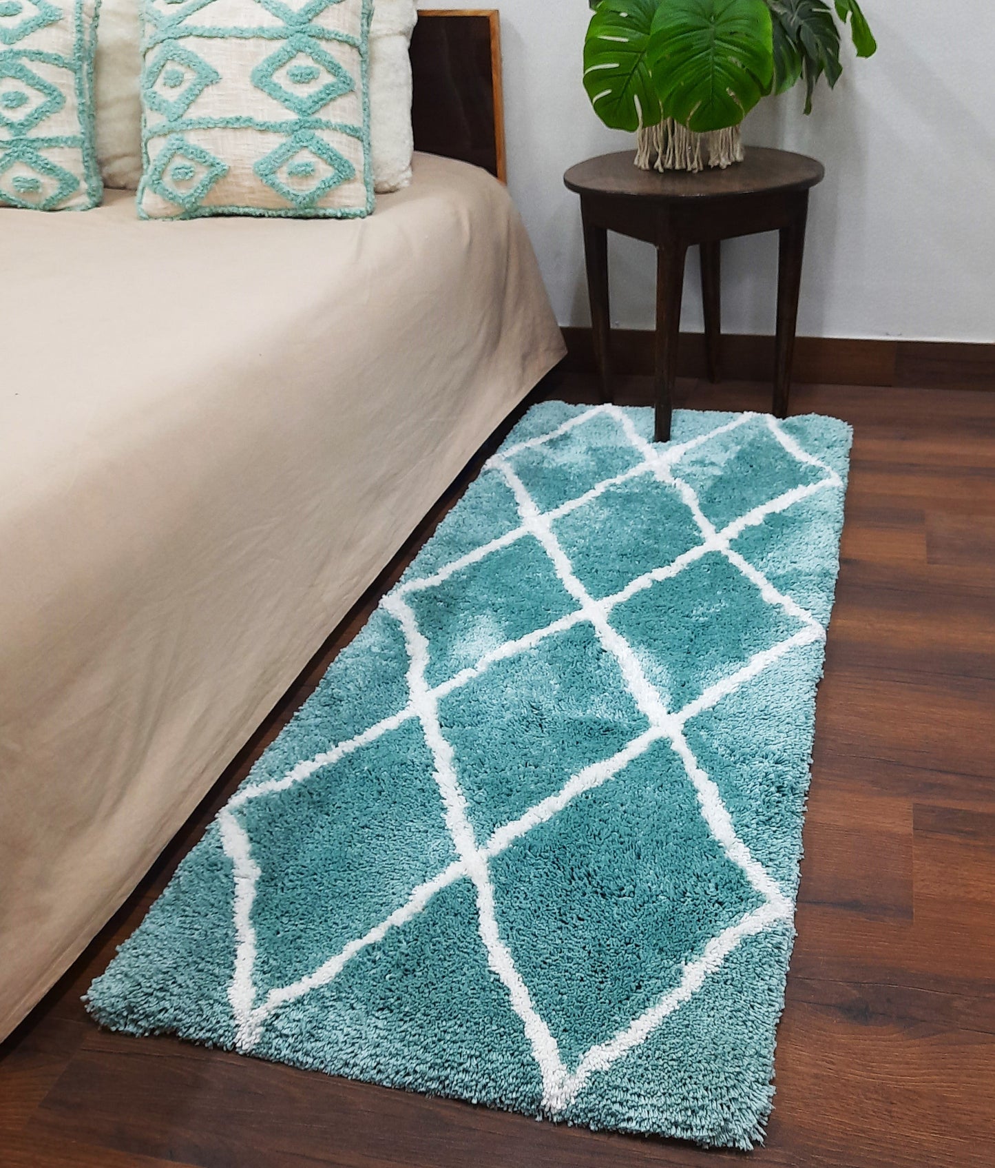 Premium Shaggy Aqua Blue Runner With White Check Design / Bedside Runners by avioni-home-atlas-collection